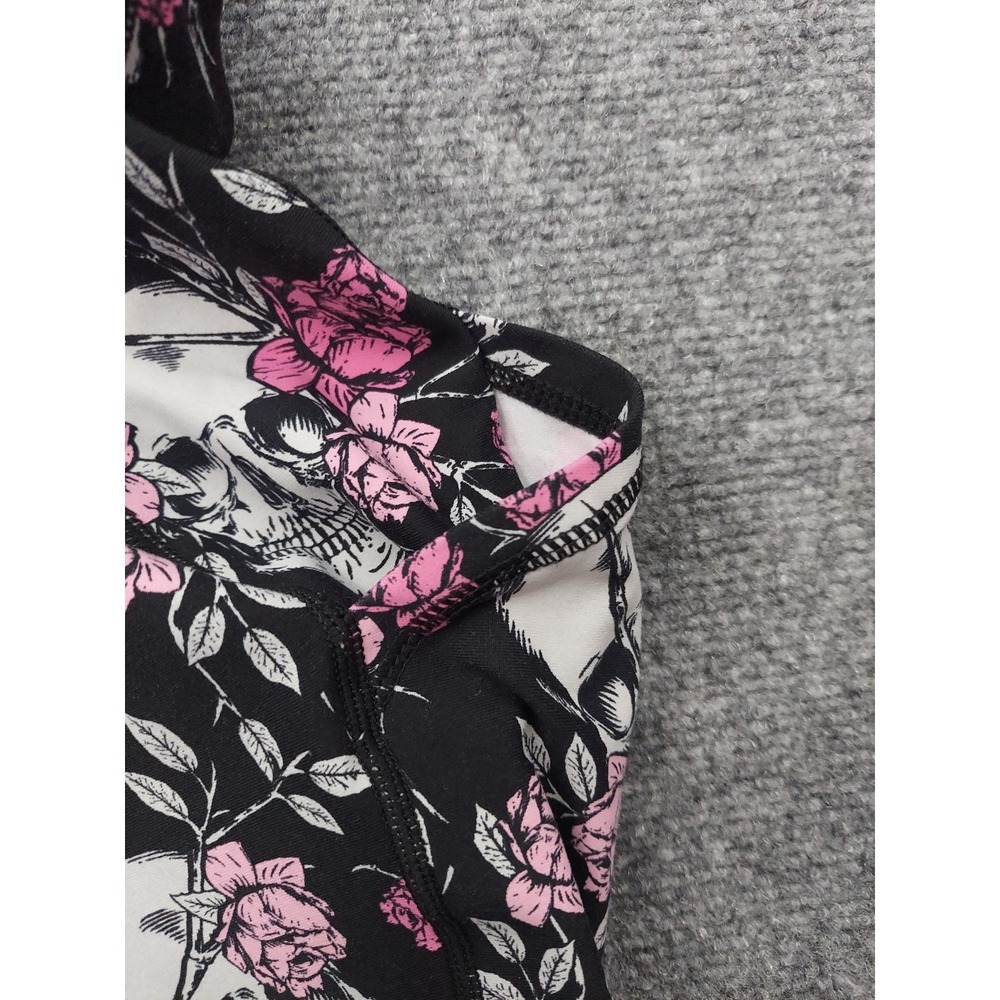 Torrid Leggings Womens 3 Black Pink Skull Roses Gothic Allover Print‎ Pockets - Picture 10 of 11